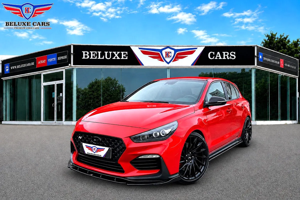 Hyundai i30 2019 — photo 1