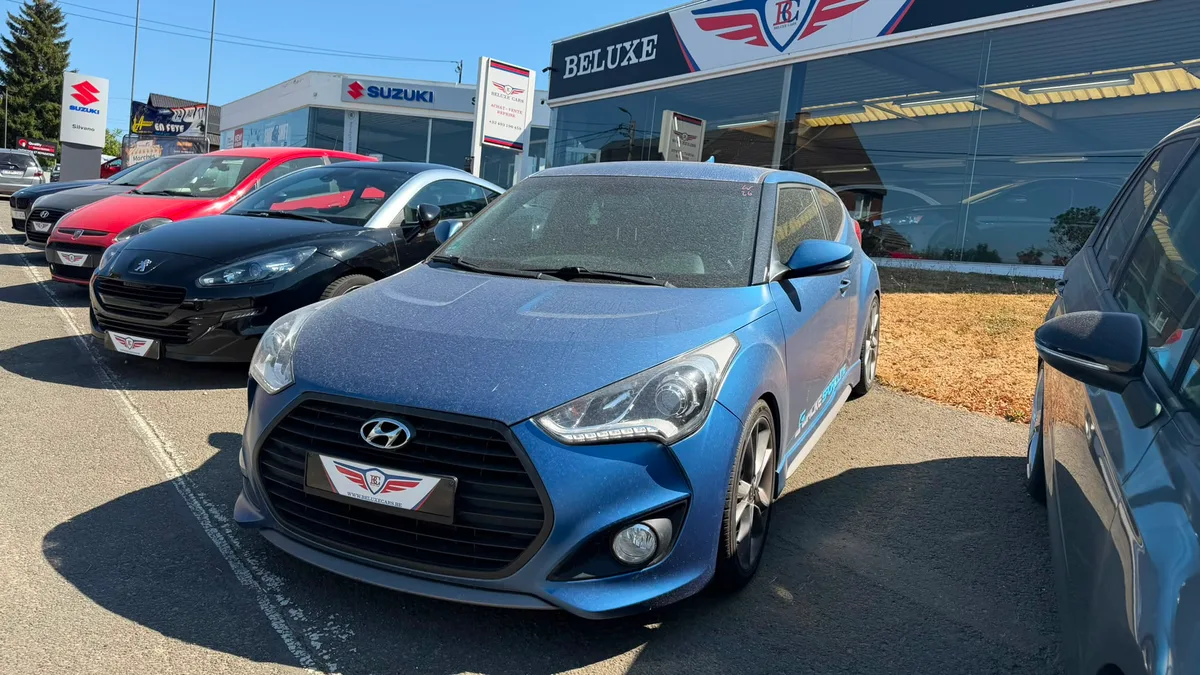 Hyundai VELOSTER 2016 — photo 1