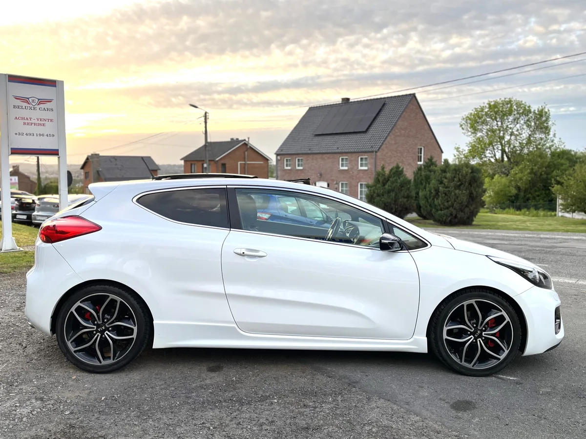 Kia Ceed 2016 — photo 4