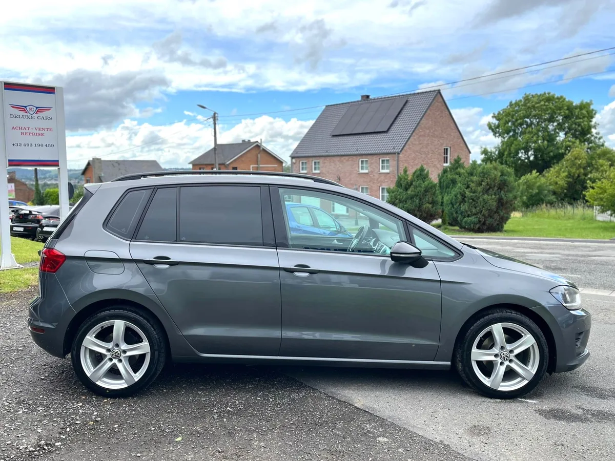 Volkswagen Golf Sportsvan 2017 — photo 4