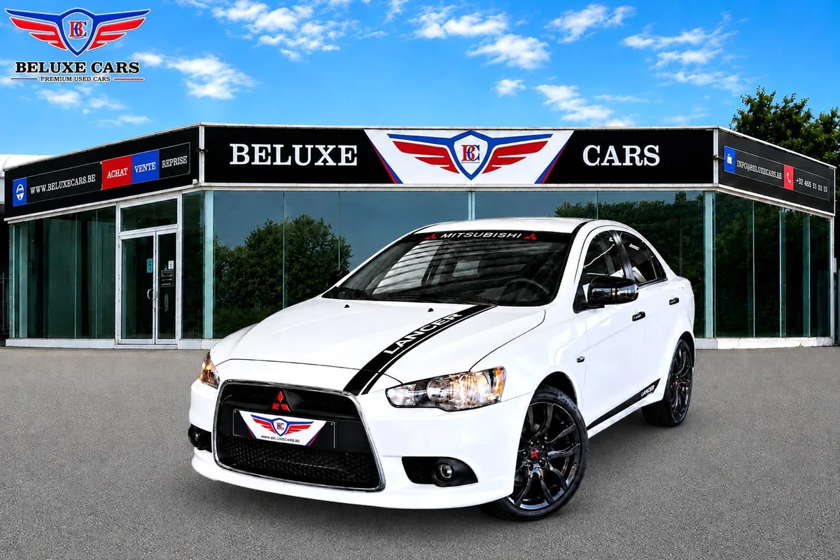Mitsubishi Lancer 2016 — photo 1