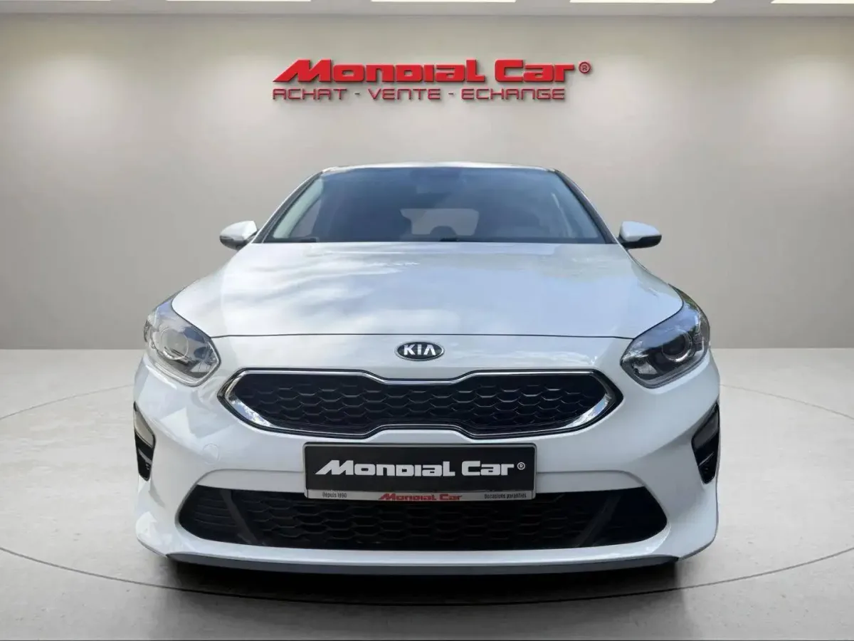 Kia Ceed 2021 — photo 3