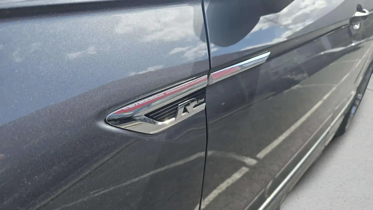Volkswagen Tiguan 2019 — photo 4