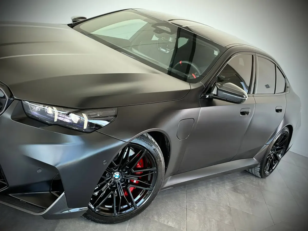 BMW M5 2025 — photo 3