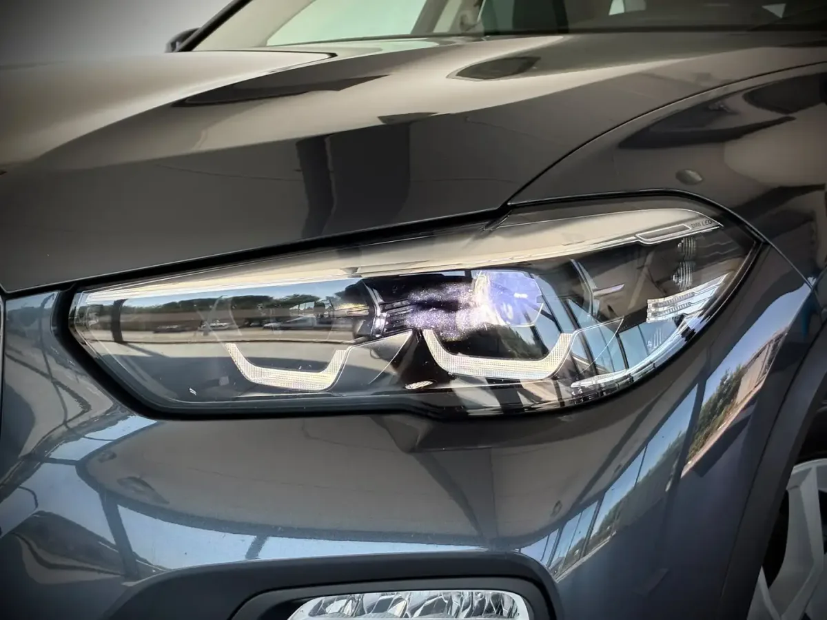 BMW X5 2021 — photo 4