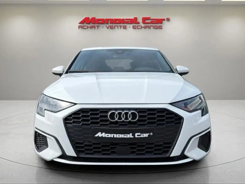 Audi A3 2022 — photo 2