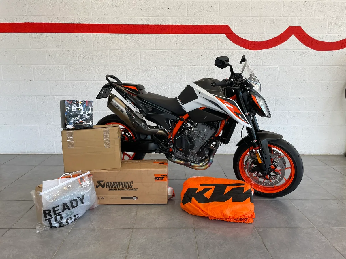 KTM 890 Duke 2021 — photo 1