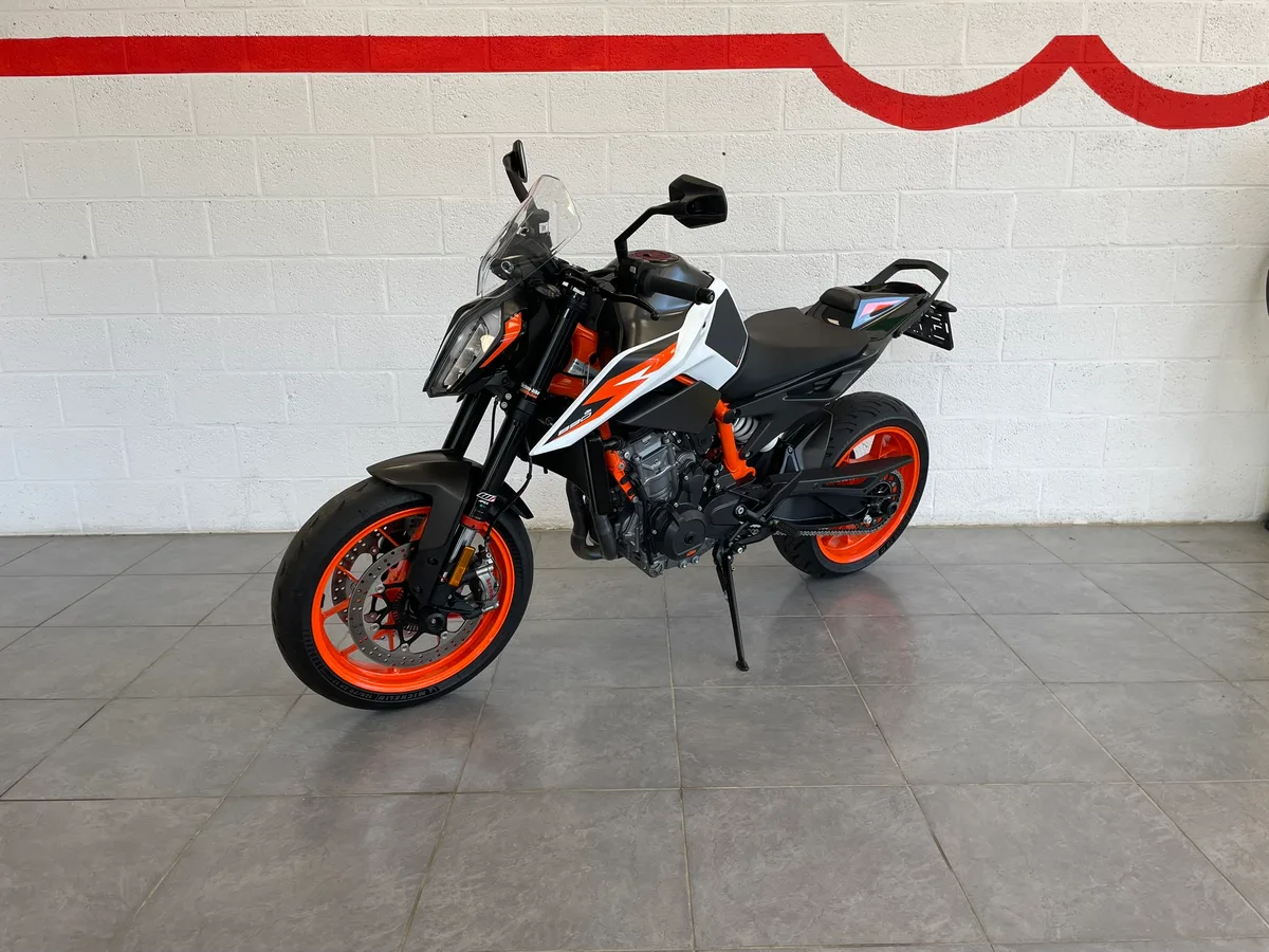 KTM 890 Duke 2021 — photo 3