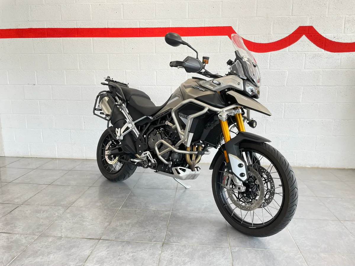 Triumph Tiger 900 2022 — photo 1