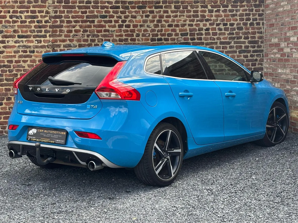 Volvo V40 2013 — photo 4