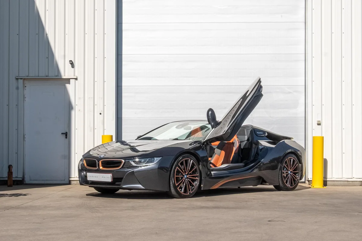 BMW i8 2020 — photo 3