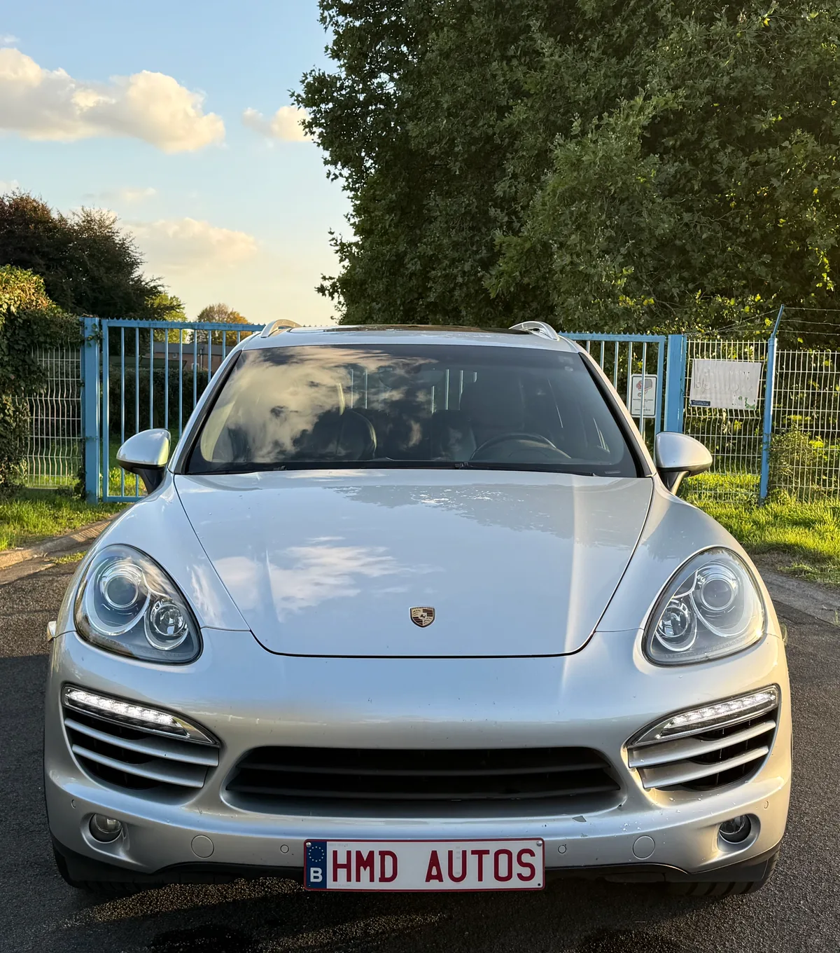 Porsche Cayenne 2010 — photo 2