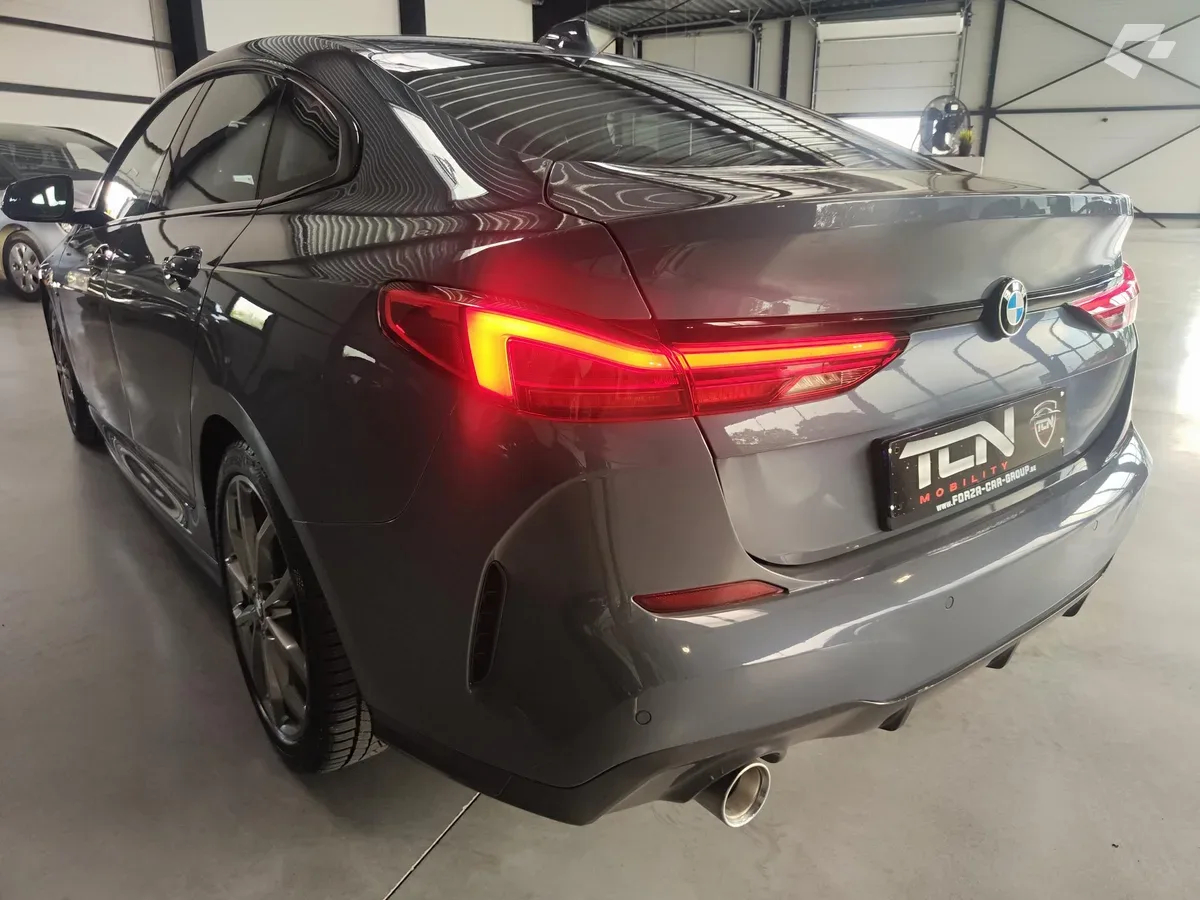 BMW 216d 2022 — photo 3