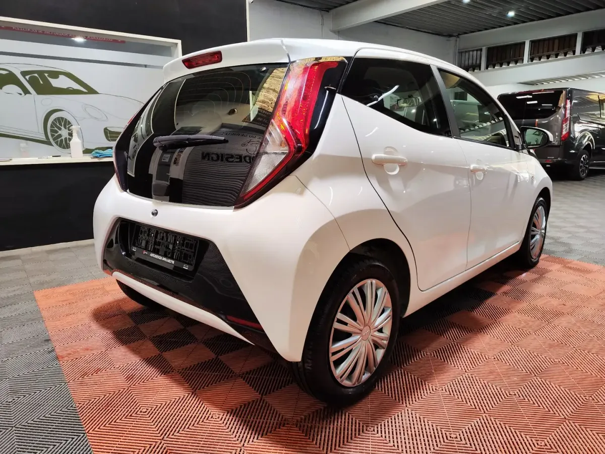 Toyota aygo 2022 — photo 4