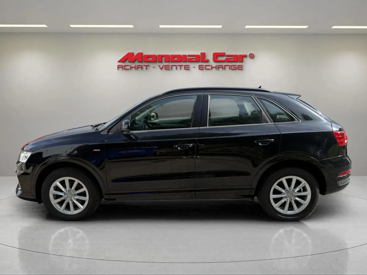 Audi Q3 2018 — photo 2