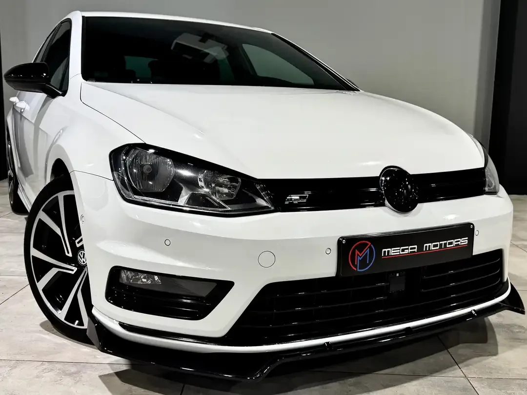 Volkswagen Golf 2017 — photo 1