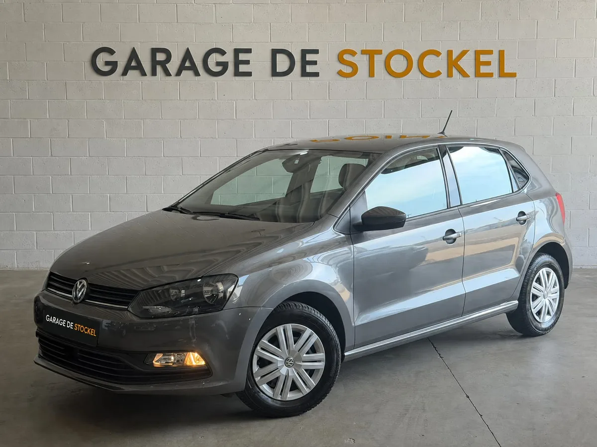 Volkswagen Polo 2014 — photo 1