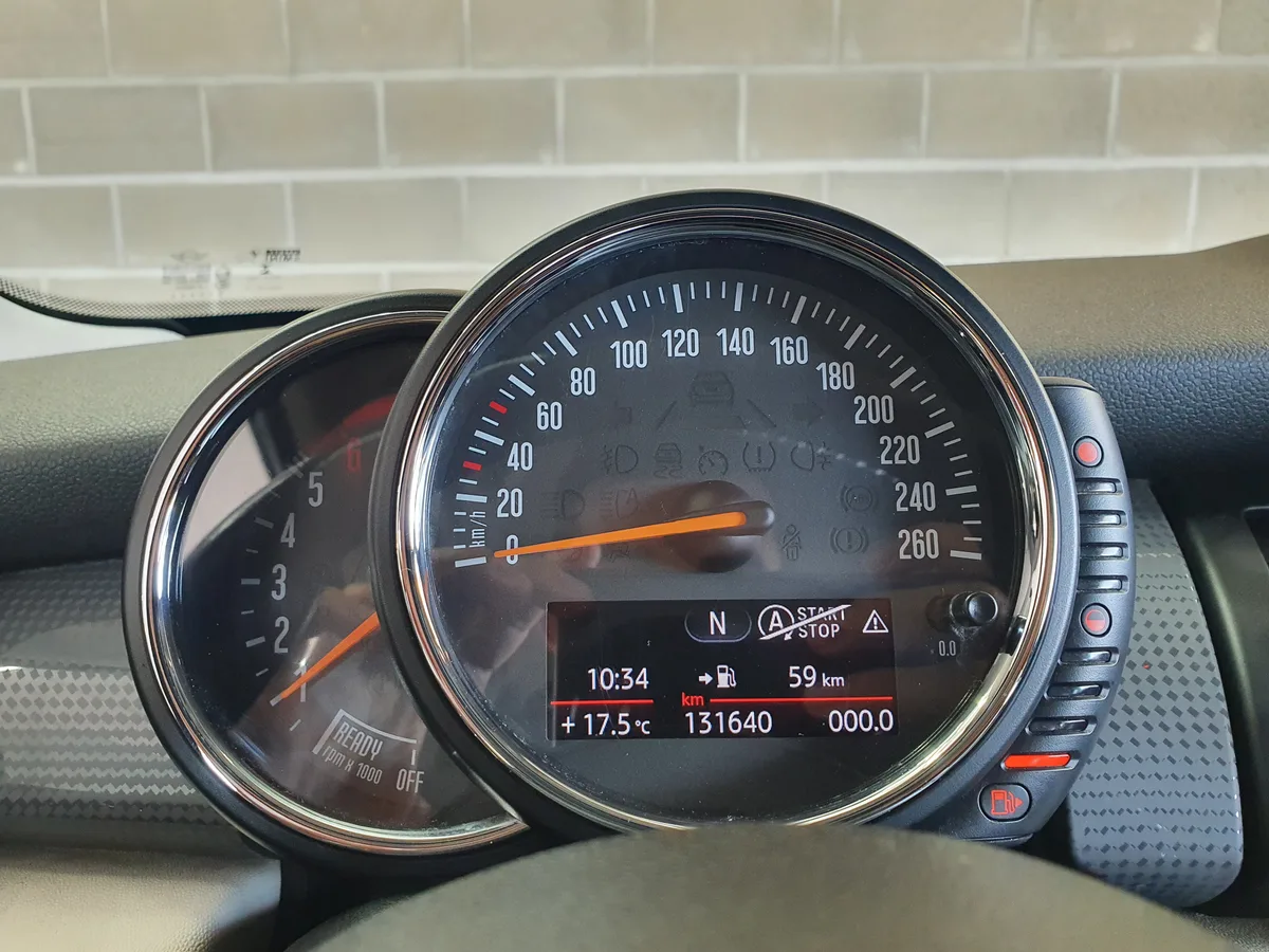 MINI Hatch 3 portes 2015 — photo 4