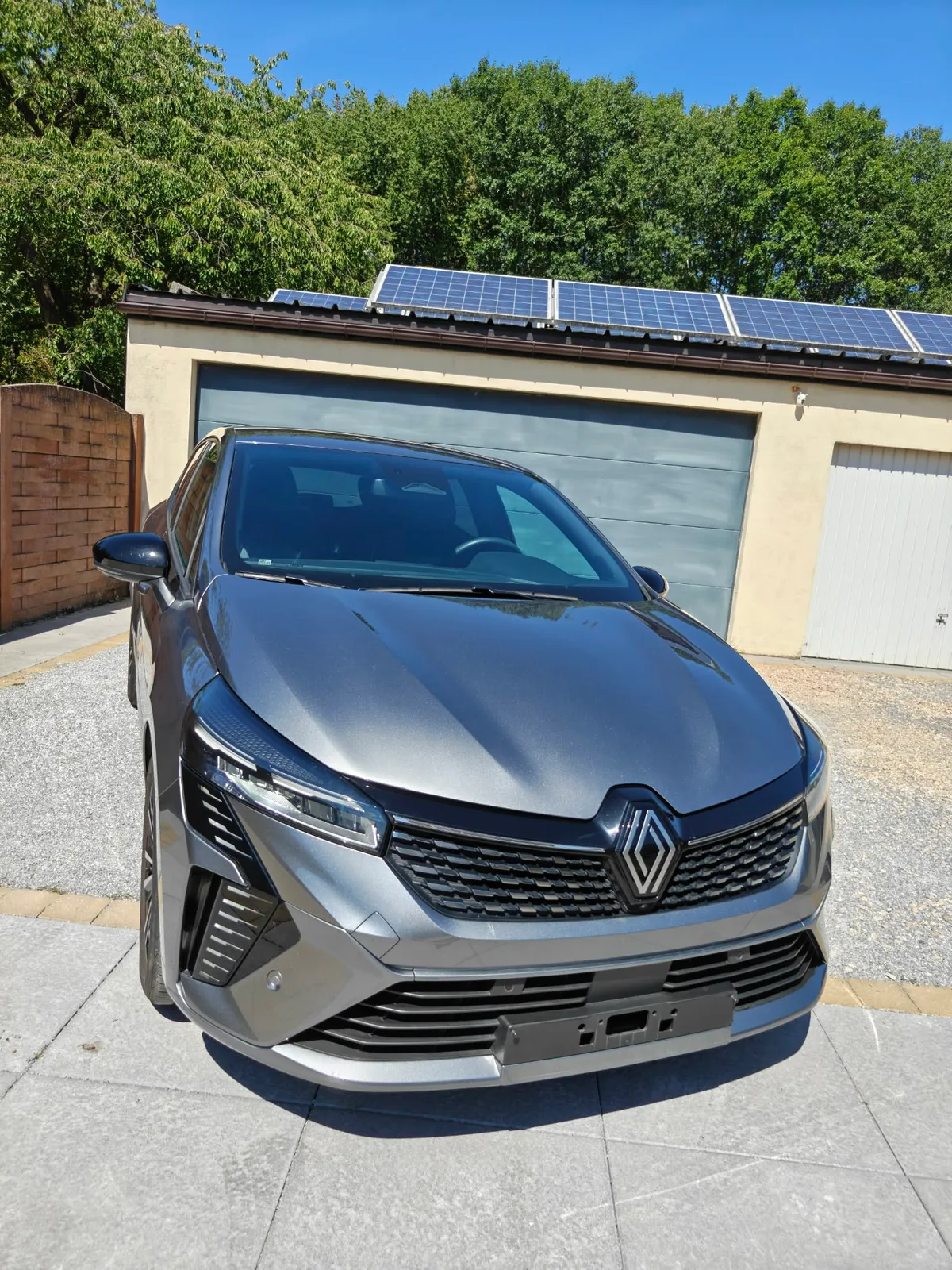 Renault Clio 2025 — photo 2