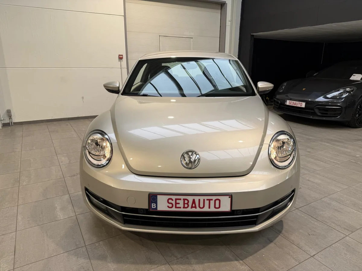 Volkswagen Beetle 2015 — photo 3
