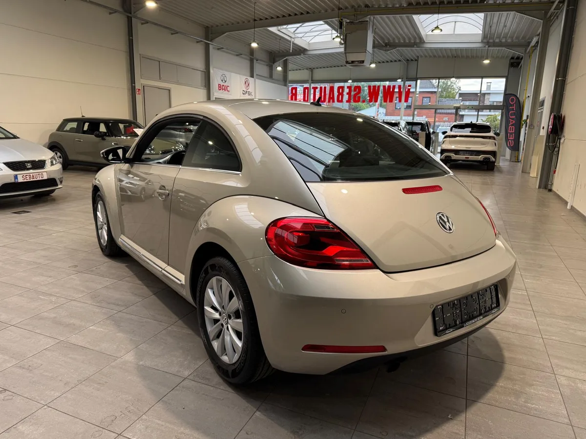 Volkswagen Beetle 2015 — photo 4