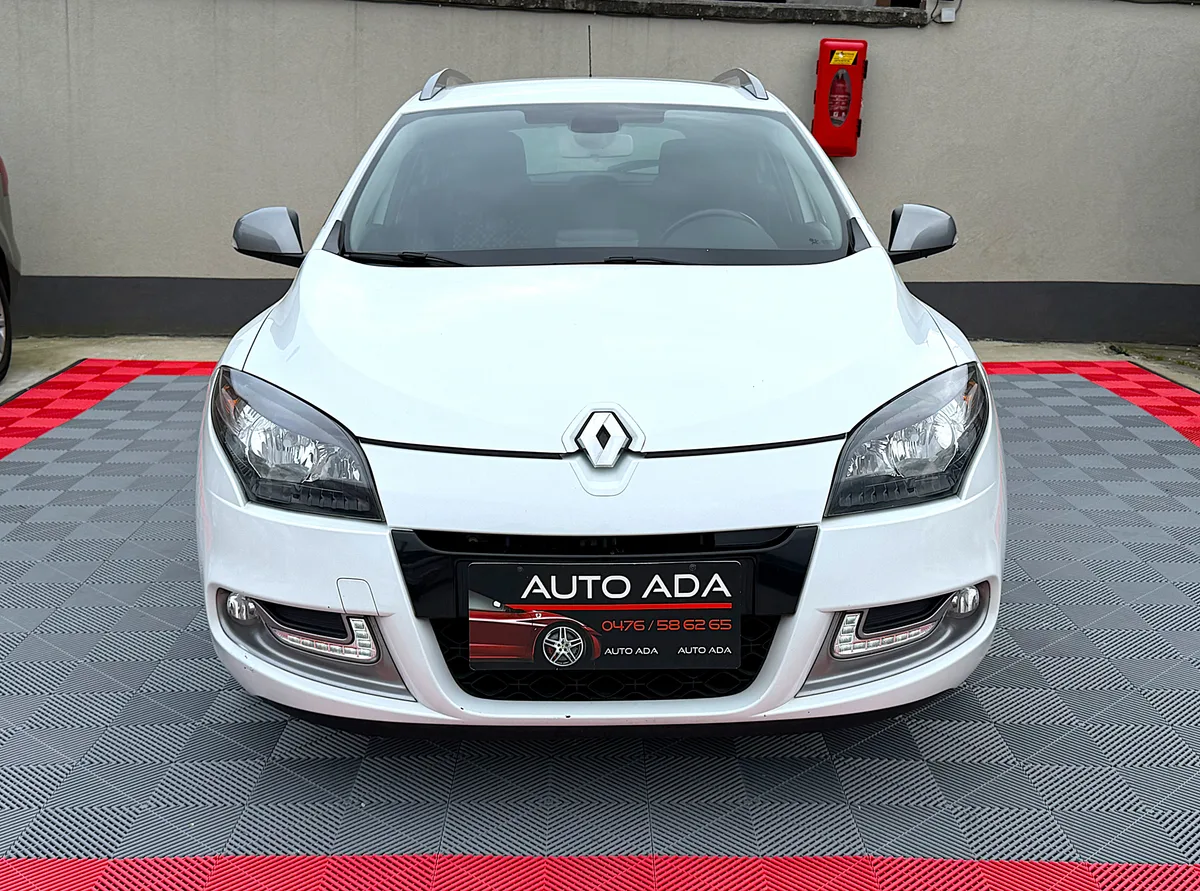 Renault Mégane 2013 — photo 3