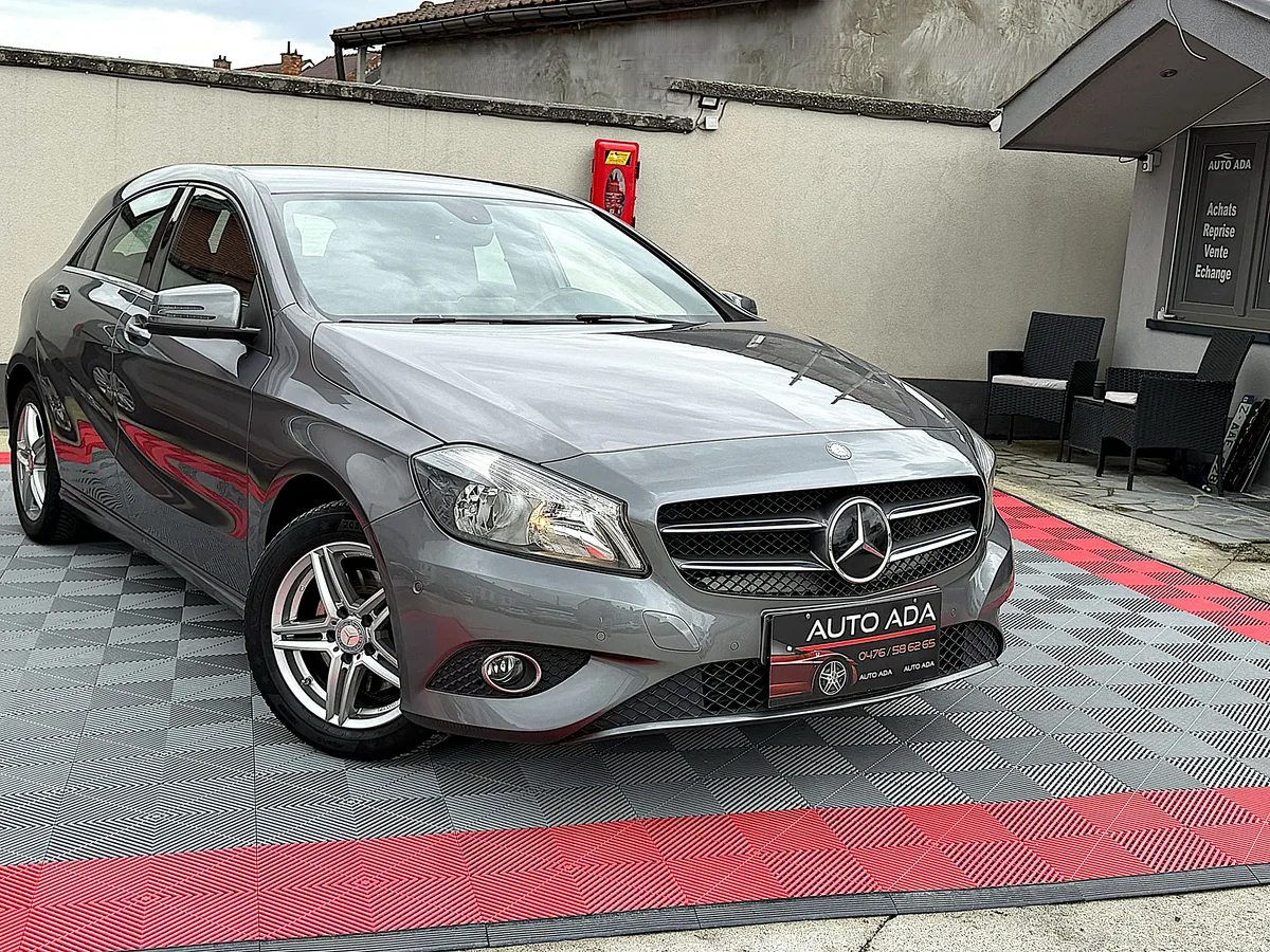 Mercedes-Benz Classe A 2015 — photo 1