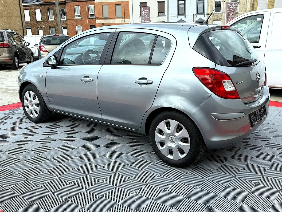 Opel Corsa 2014 — photo 4