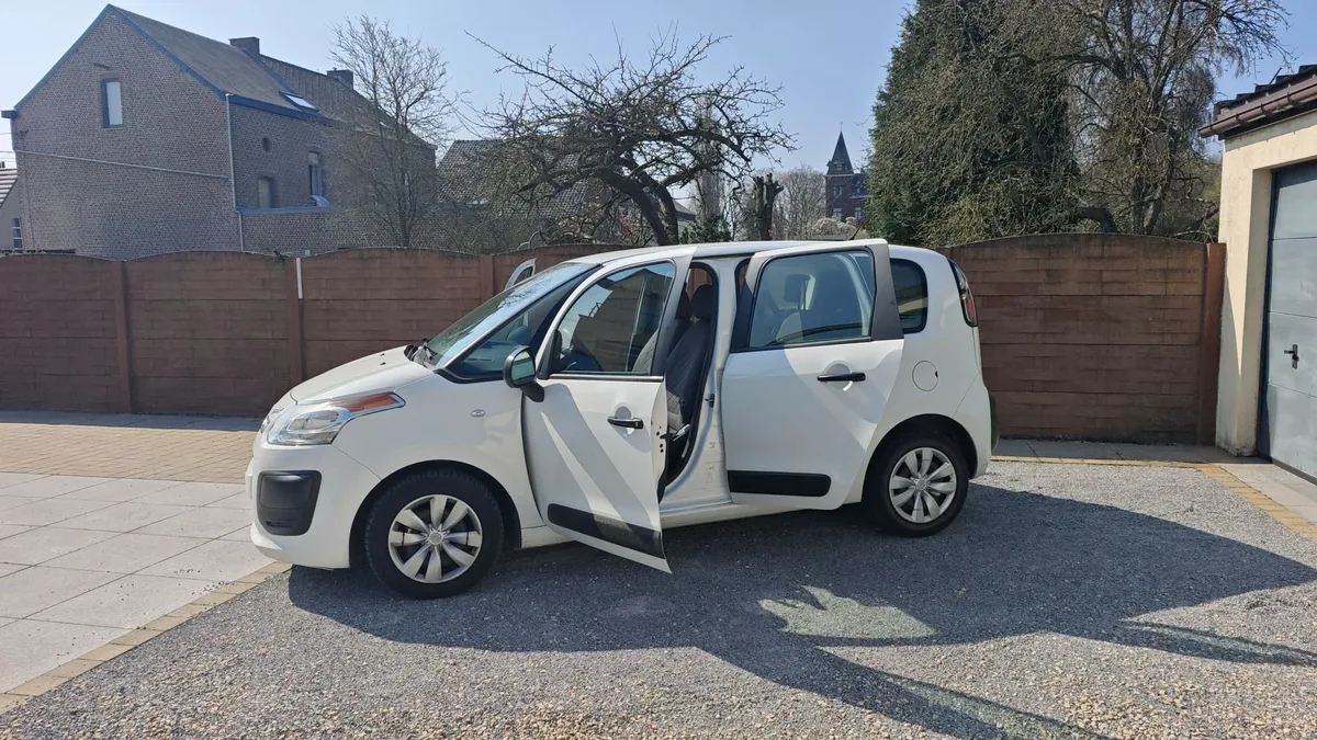 Citroën C3 Picasso 2014 — photo 1