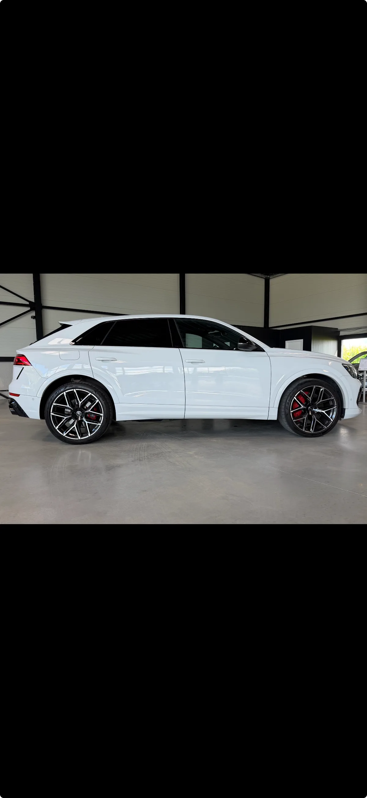 Audi RS Q8 2024 — photo 3