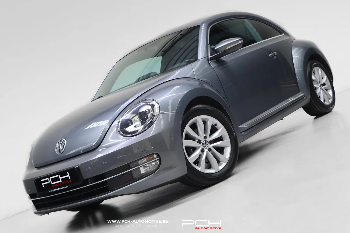 Volkswagen Beetle 2012 — photo 1