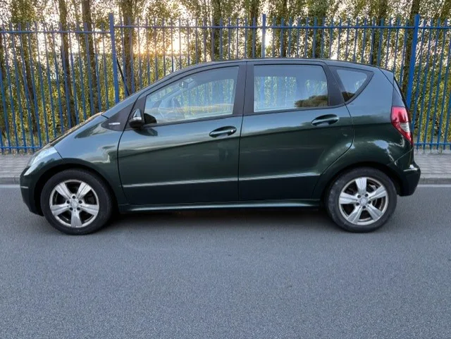 Mercedes-Benz Classe A 2011 — photo 3