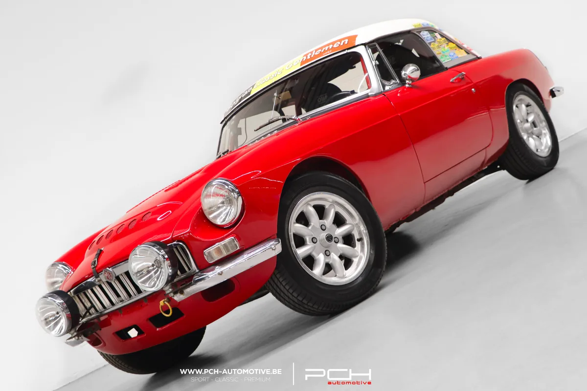 MG MGB 1967 — photo 1