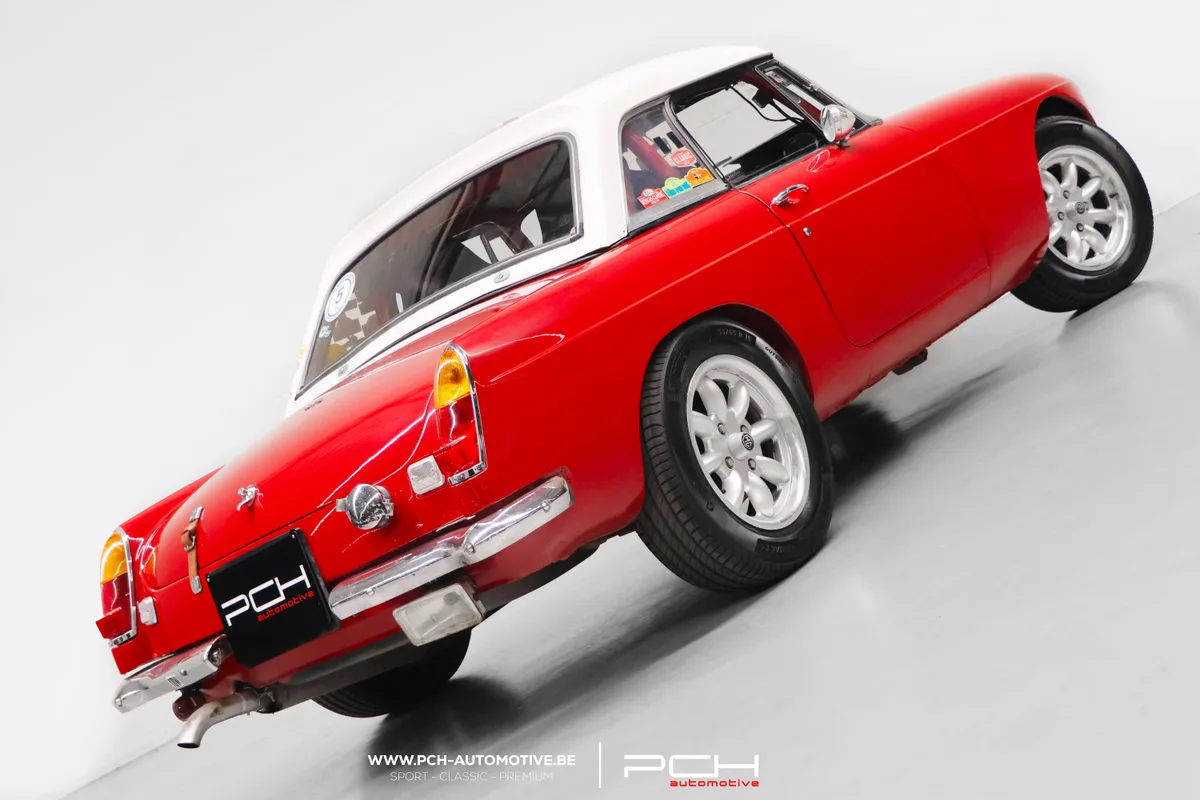 MG MGB 1967 — photo 2