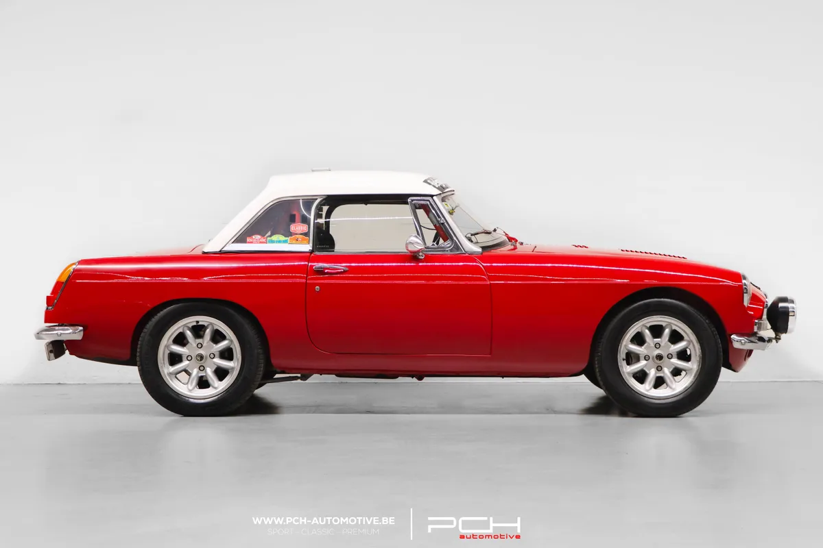 MG MGB 1967 — photo 4