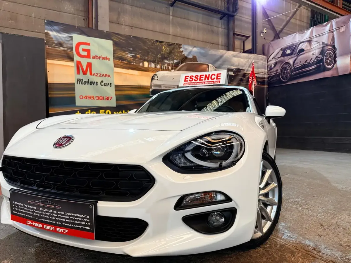 Fiat 124 Spider 2017 — photo 1