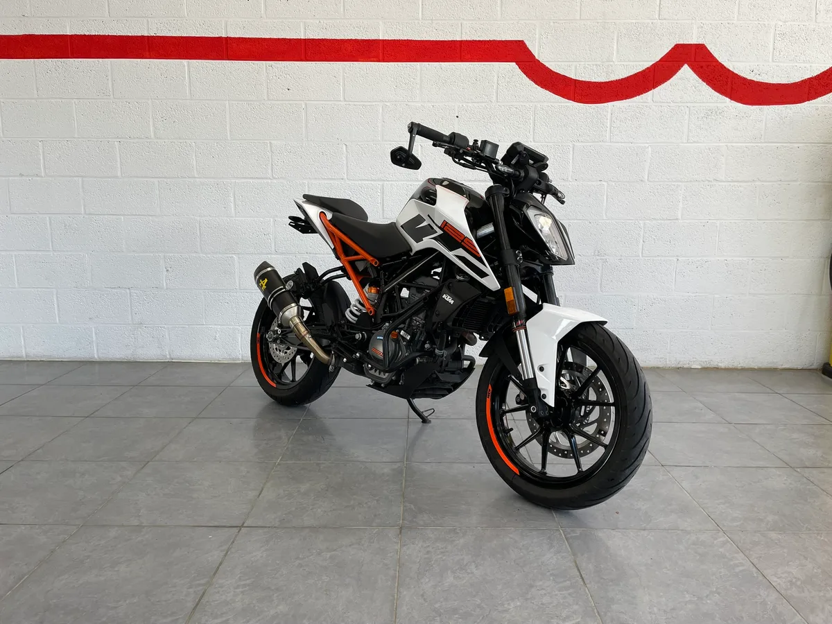 KTM 125 / 200 / 250 / 390 Duke 2019 — photo 1