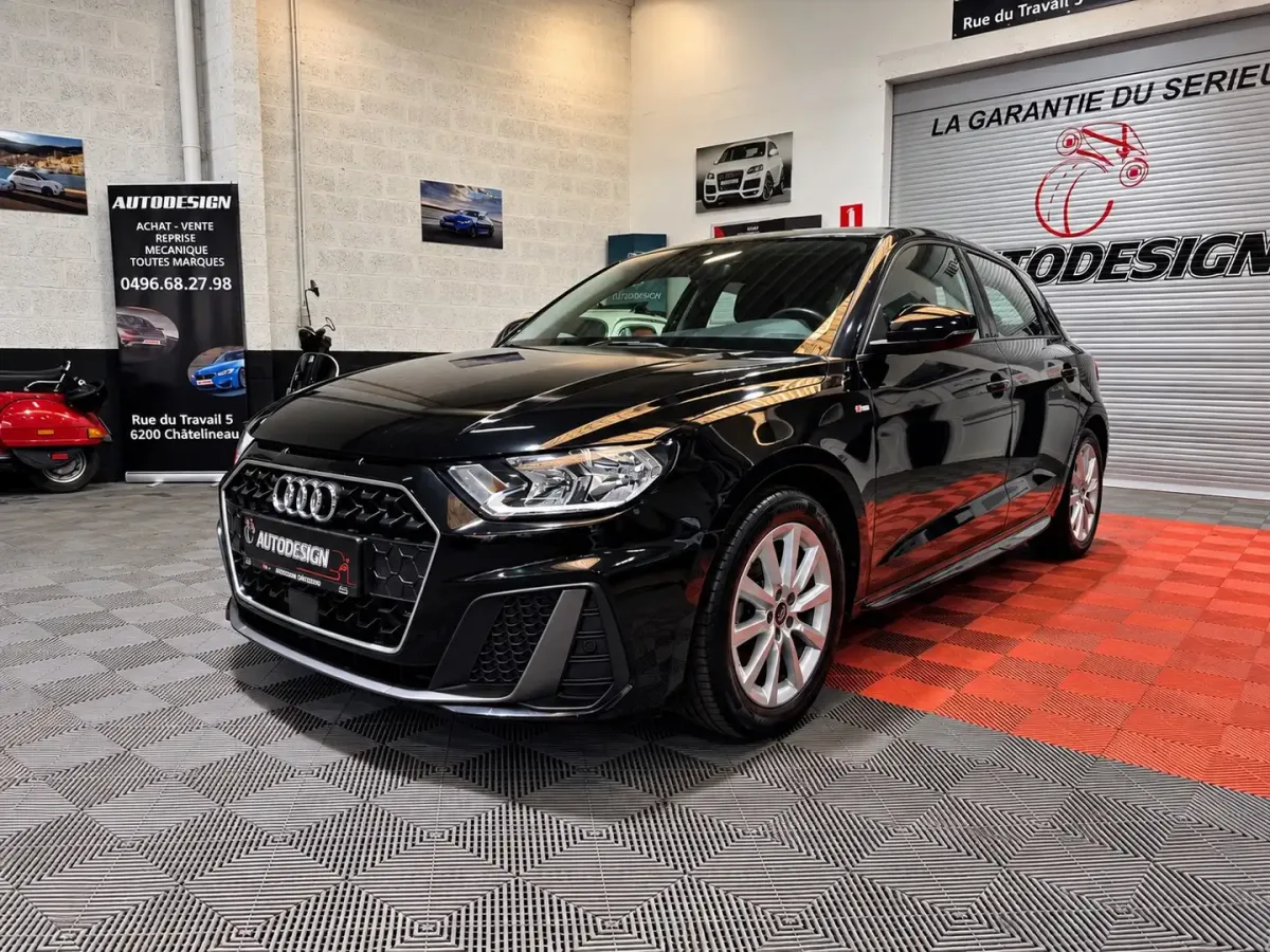 Audi A1 2021 — photo 2