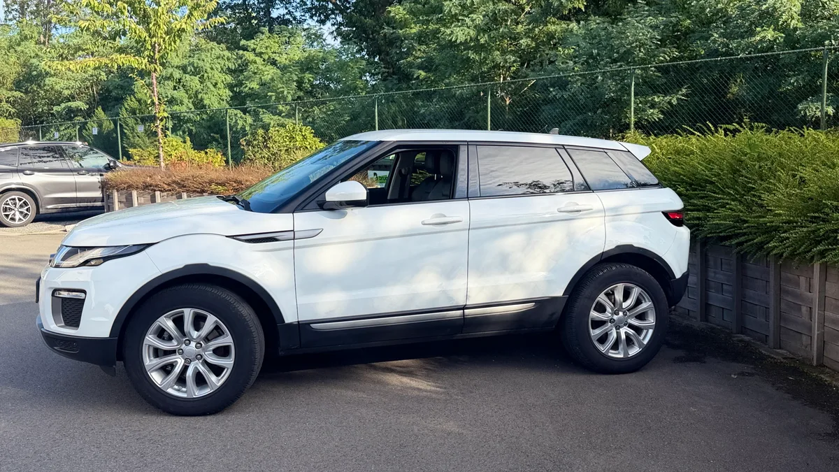 Land Rover Range Rover Evoque 2015 — photo 4