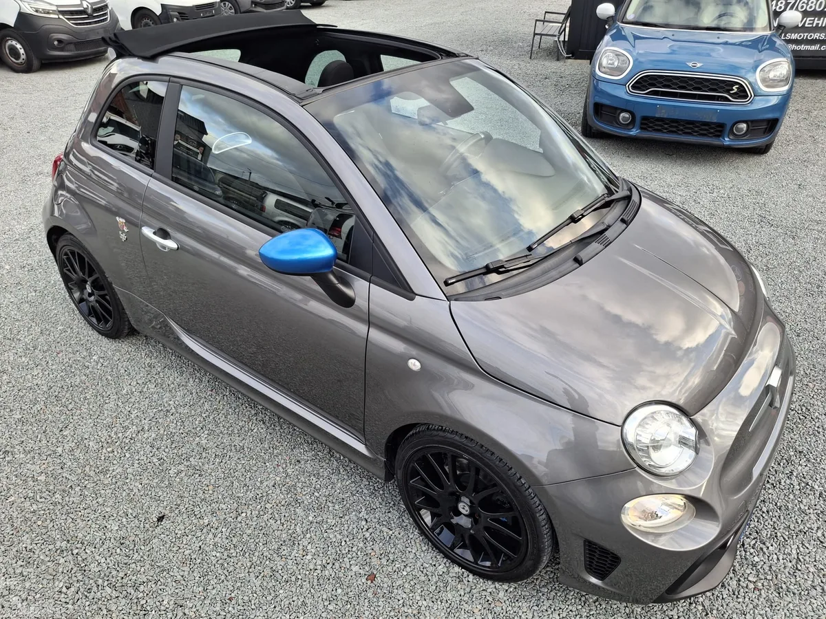 Abarth 595C 2022 — photo 2