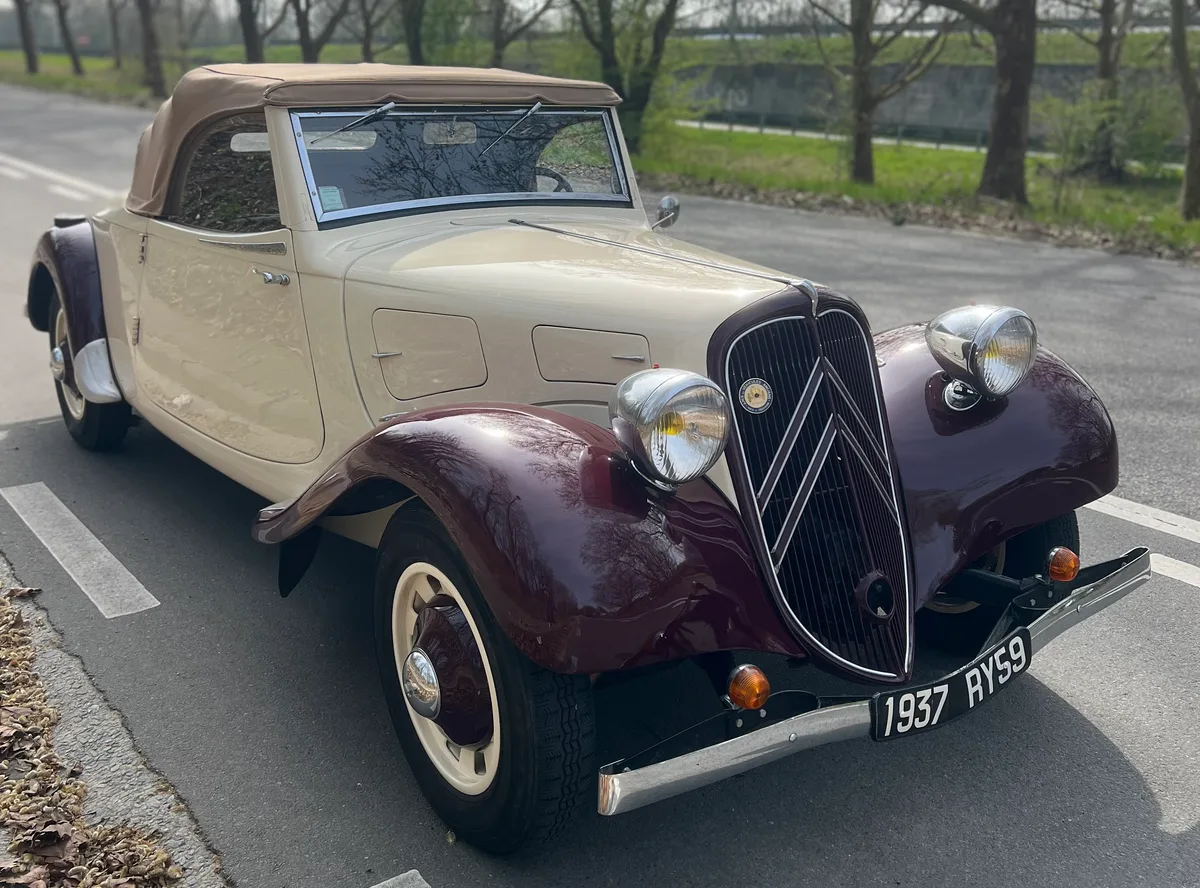 Citroën Traction Avant 1936 — photo 1