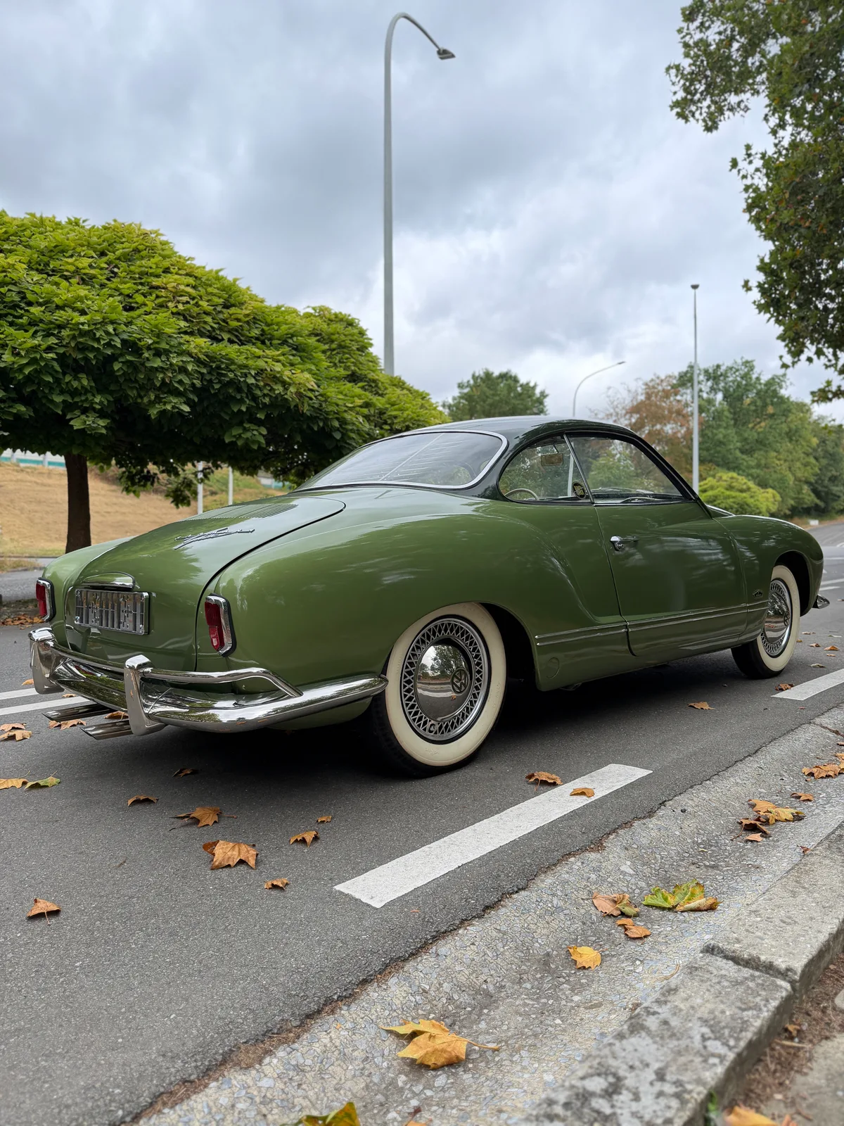 Volkswagen Karmann Ghia 1957 — photo 3