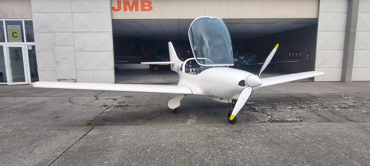 JMB Aircraft VL3 2009 — photo 1