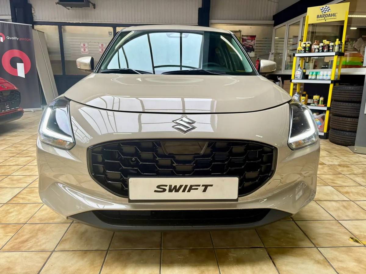 Suzuki Swift 2026 — photo 2