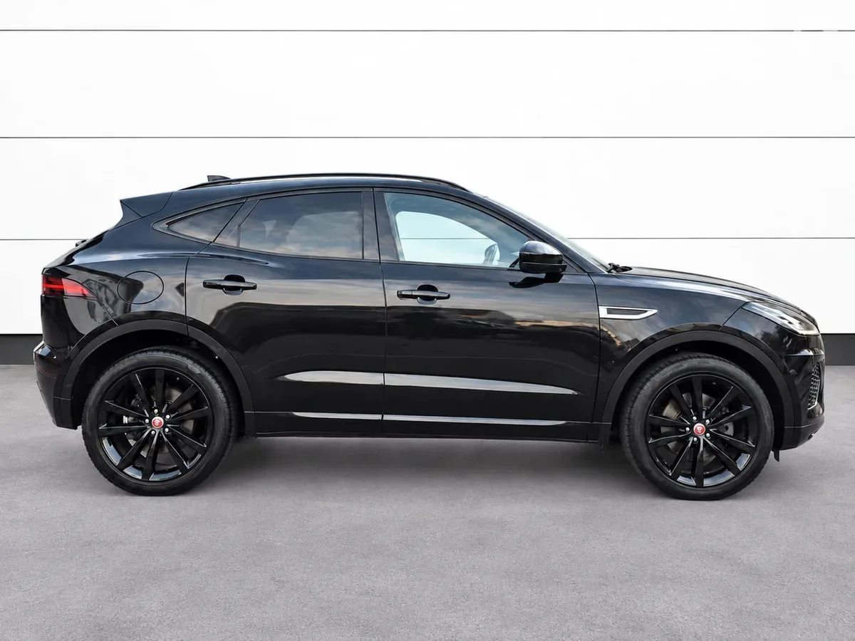 Jaguar E-Pace 2018 — photo 4