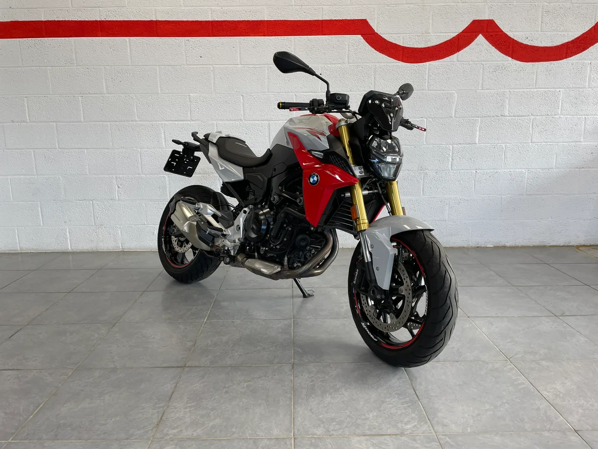 BMW Motorrad F 900 R / XR 2020 — photo 1