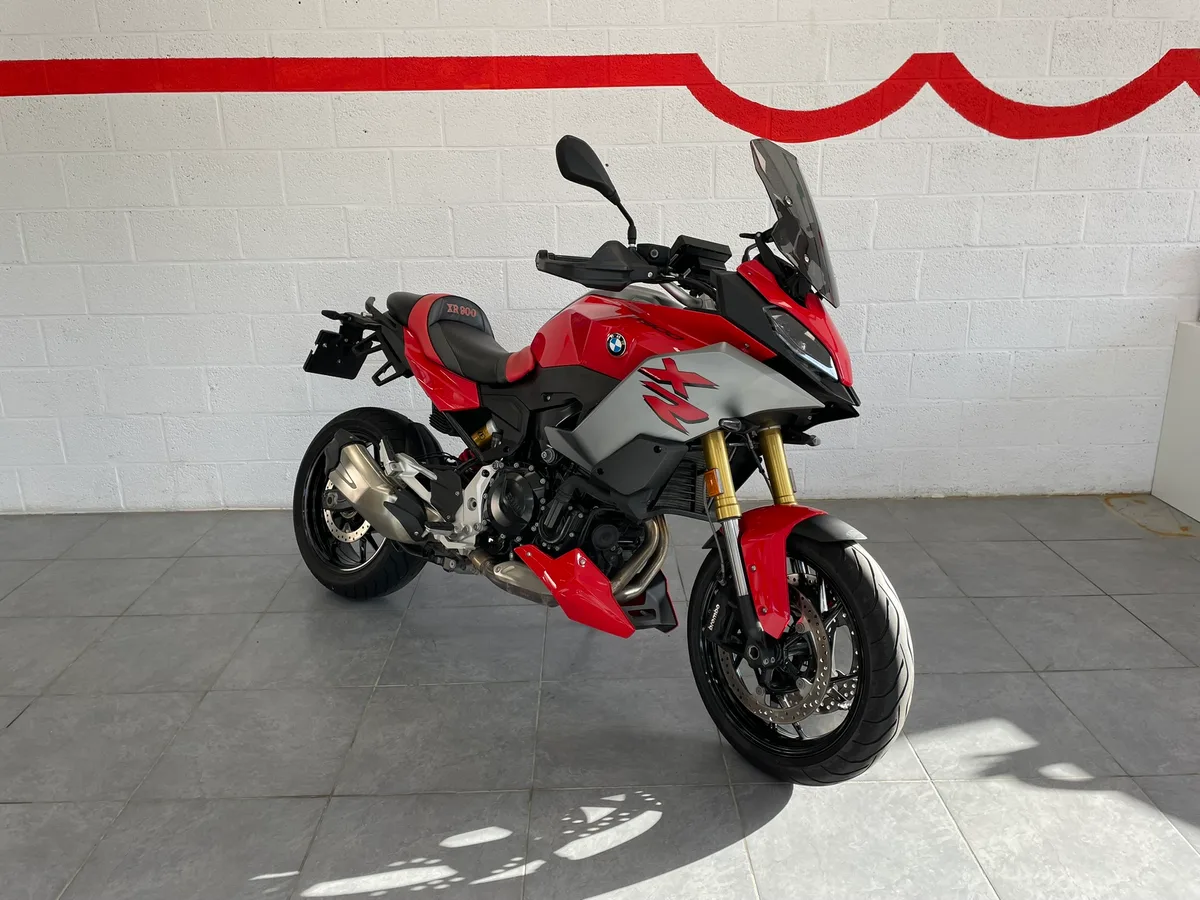 BMW Motorrad F 900 R / XR 2020 — photo 1