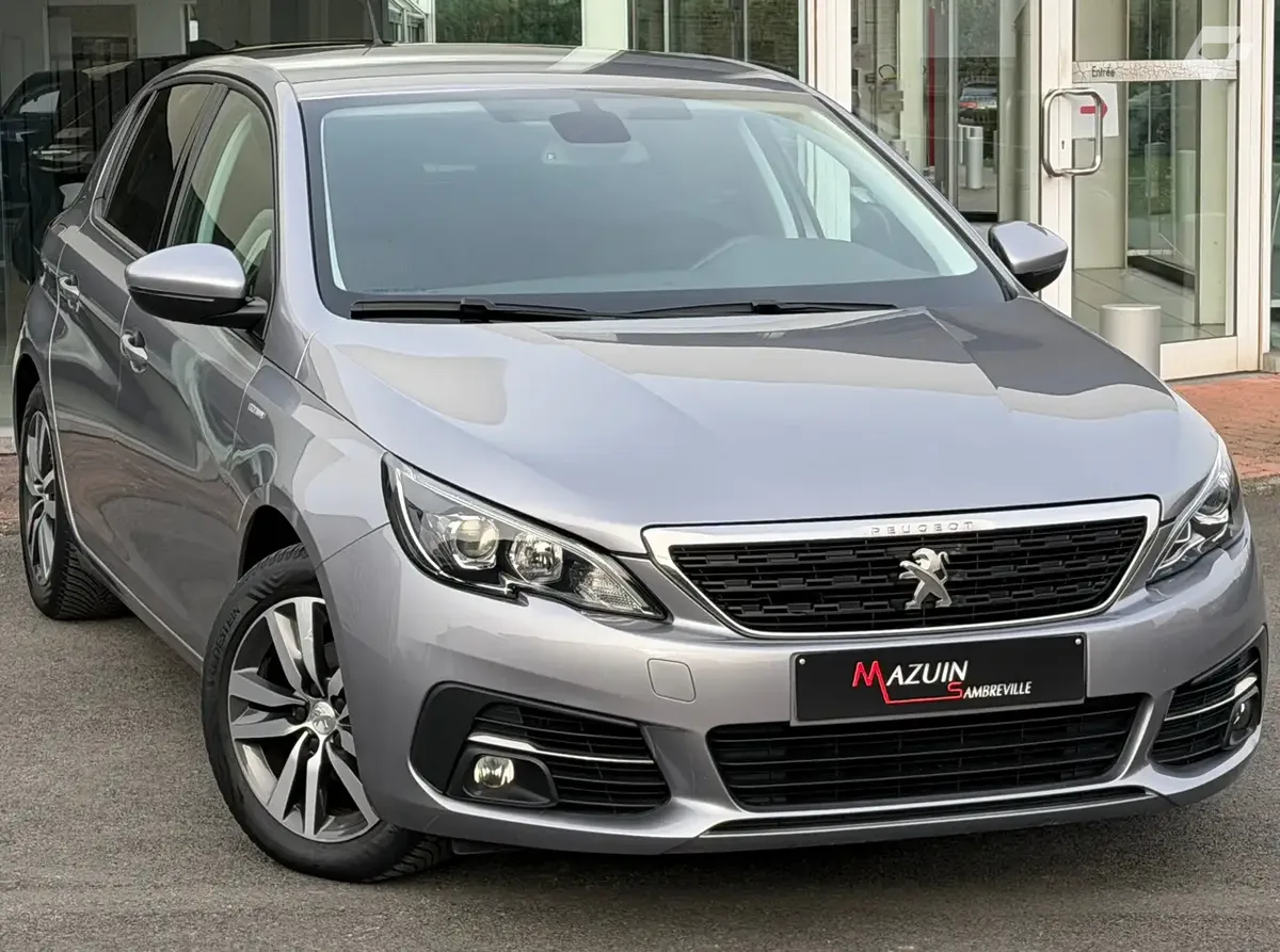 Peugeot 308 2021 — photo 3