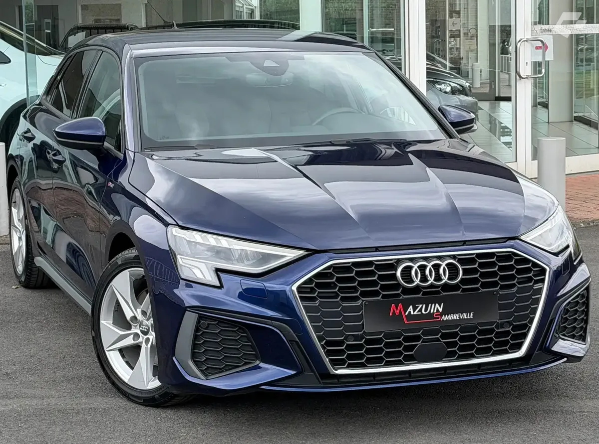 Audi A3 2021 — photo 3