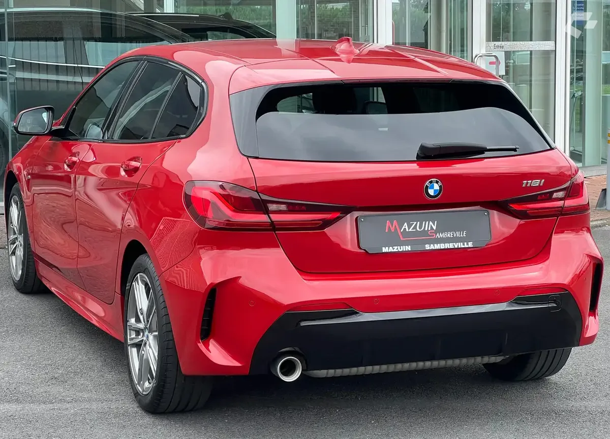 BMW 118i 2020 — photo 4